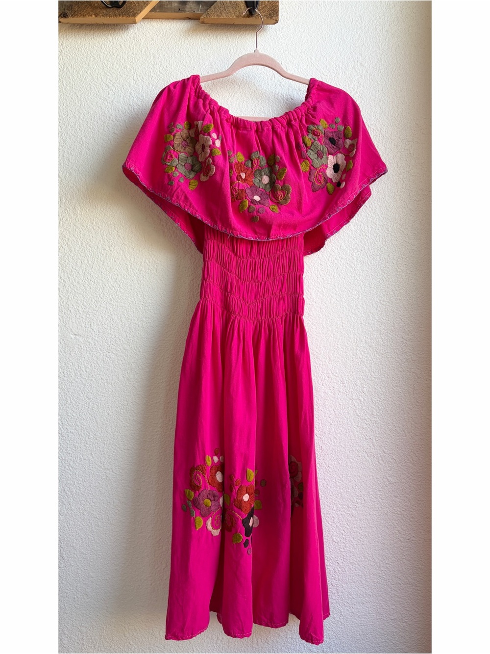 Vintage Pink Embroidered Mexican Floral Campesina Dress XL